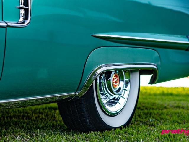 Cadillac Coupe DeVille 1956 - Finalizado