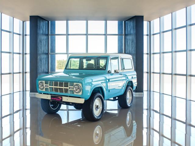 Ford Bronco 1975 - Finalizado