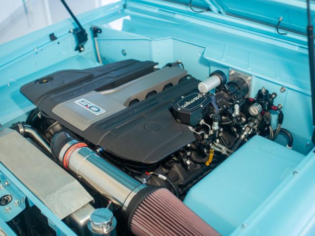 Ford Bronco 1975 - Finalizado