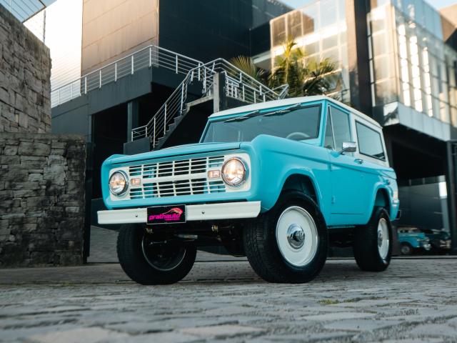 Ford Bronco 1975 - Finalizado