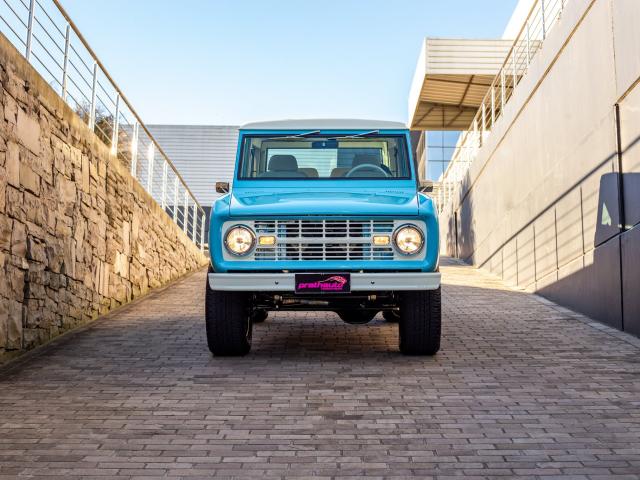 Ford Bronco 1975 - Finalizado