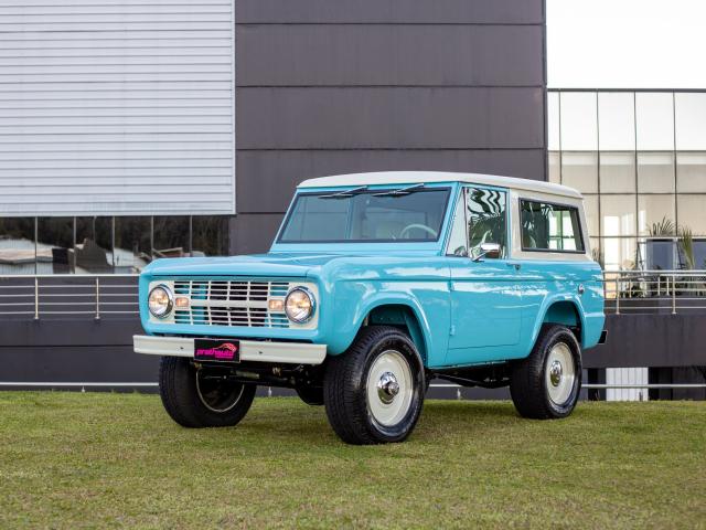 Ford Bronco 1975 - Finalizado