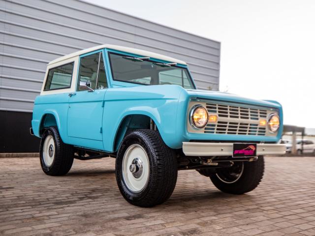 Ford Bronco 1975 - Finalizado