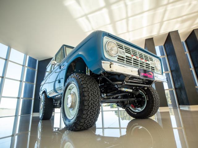 Ford Bronco 1970 - Finalizado