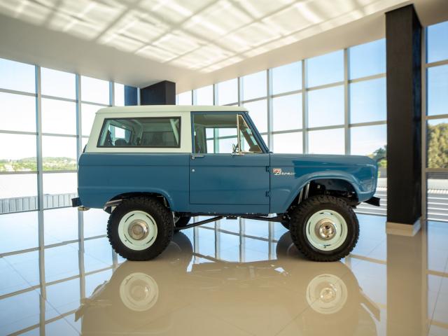 Ford Bronco 1970 - Finalizado
