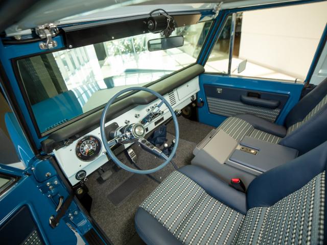 Ford Bronco 1970 - Finalizado