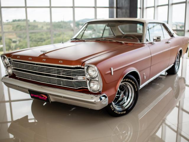 Ford Galaxie 500 1966 - Finalizado