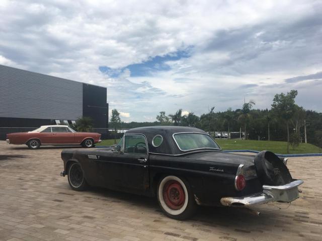 Ford Thunderbird 1956 - Como chegou