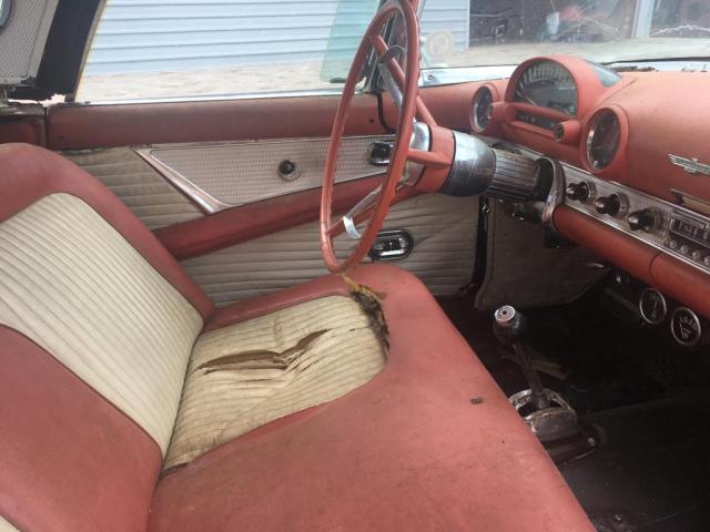 Ford Thunderbird 1956 - Como chegou
