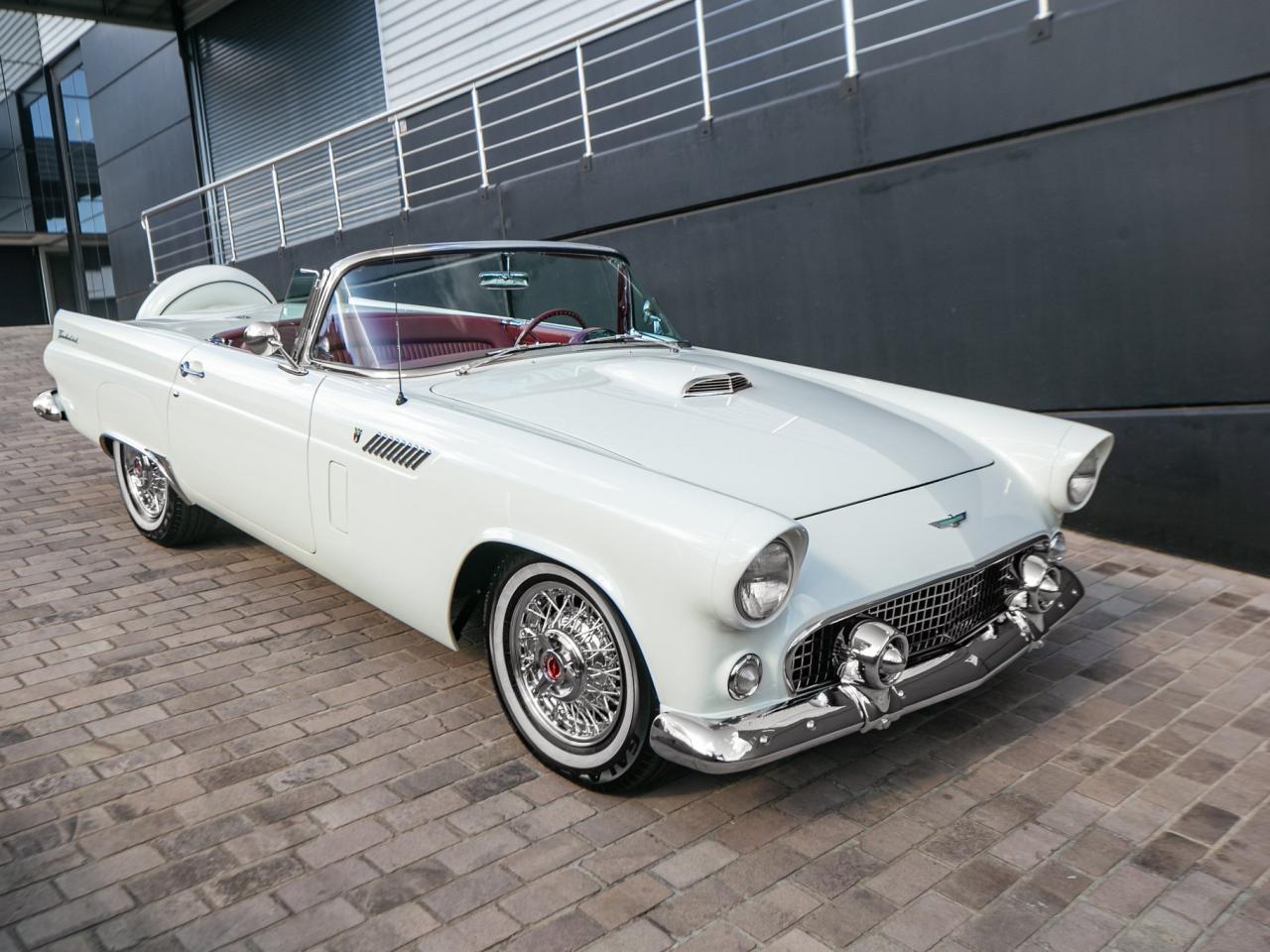 Ford Thunderbird 1956