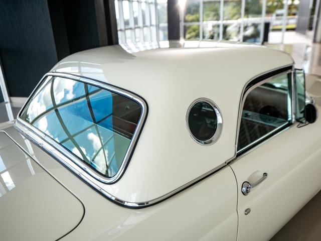Ford Thunderbird 1956 - Finalizado