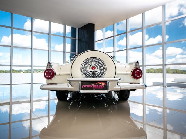 Ford Thunderbird 1956 - Finalizado